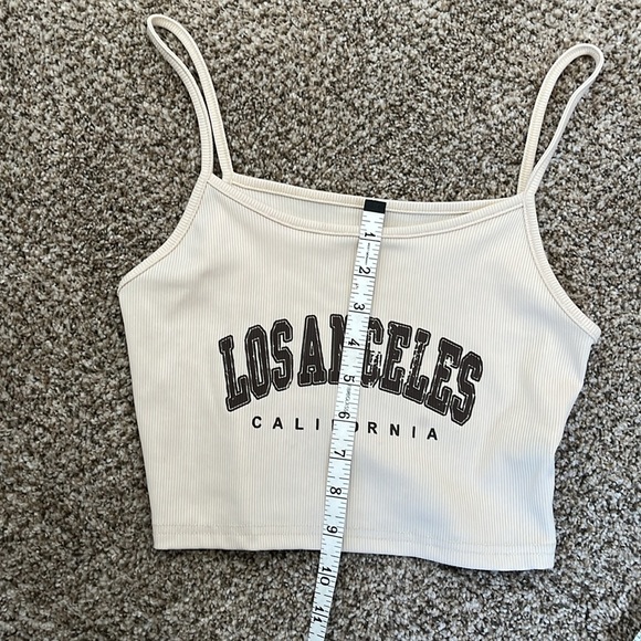 Shein crop top - Picture 5 of 5